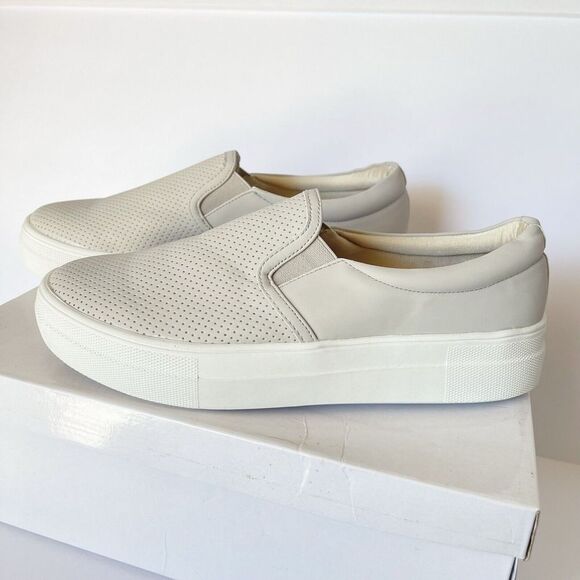 Womens Loafers Size 6.5 Gray Perforated Slip On Comfortable Casual Flat Shoes - Picture 12 of 16